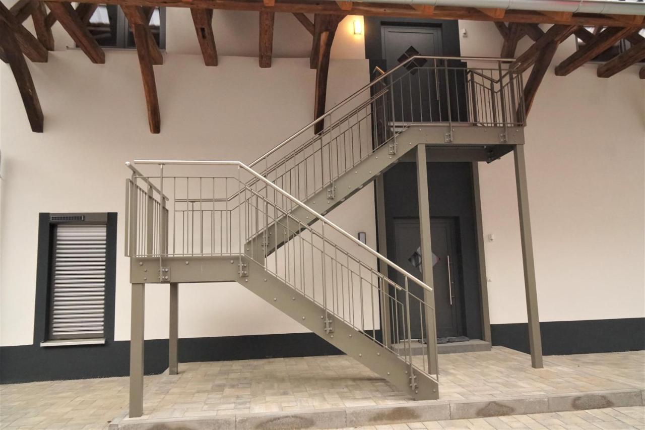 Galerie-Wohnung I Sanierter Pferdestall I Europapark I Boxspring I Nespresso キッペンハイム エクステリア 写真